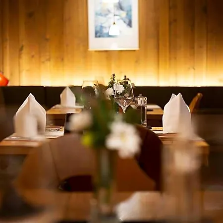 Oedhof Hotel 3*
