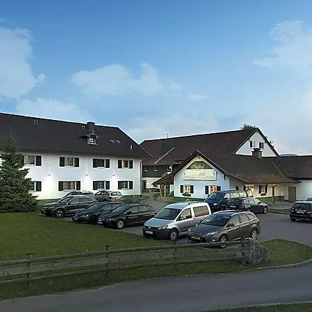 Oedhof Hotel 3*