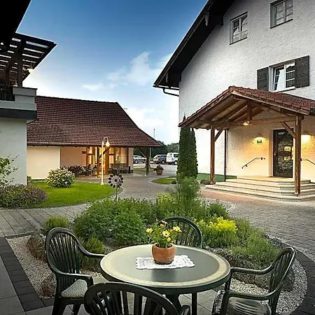 Oedhof Hotel